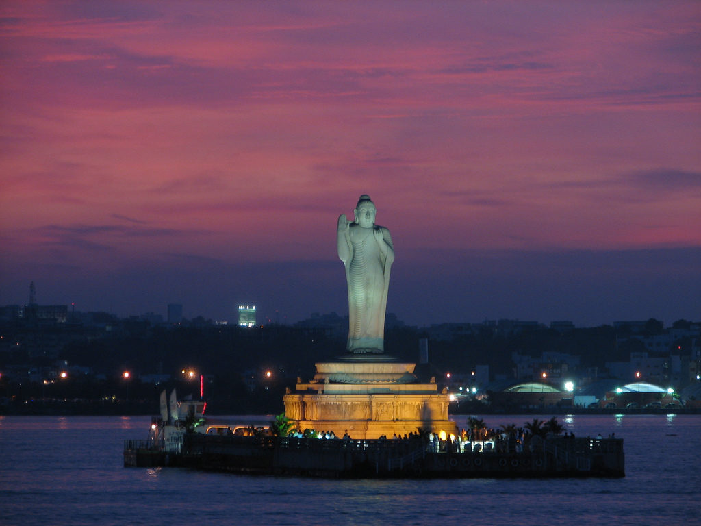 Hussain_Sagar_lake_Hyderabad-for-website